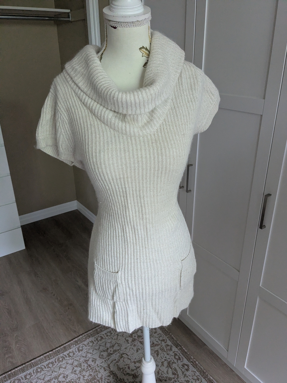 INC International Concepts Cream Ribbed Cowl Neck Short Sleeve Tunic